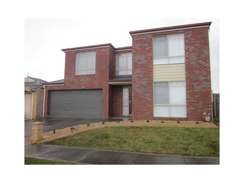 25 Grice Quadrant, Pakenham VIC 3810