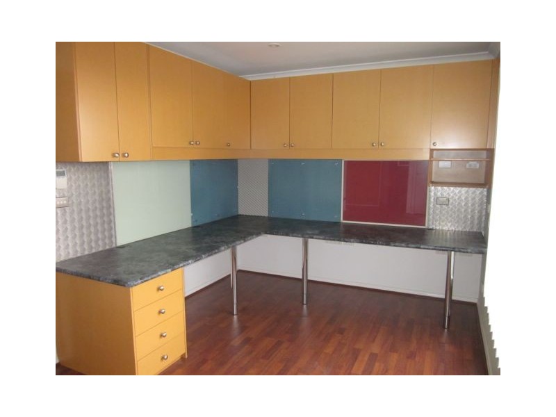 25 Grice Quadrant, Pakenham VIC 3810