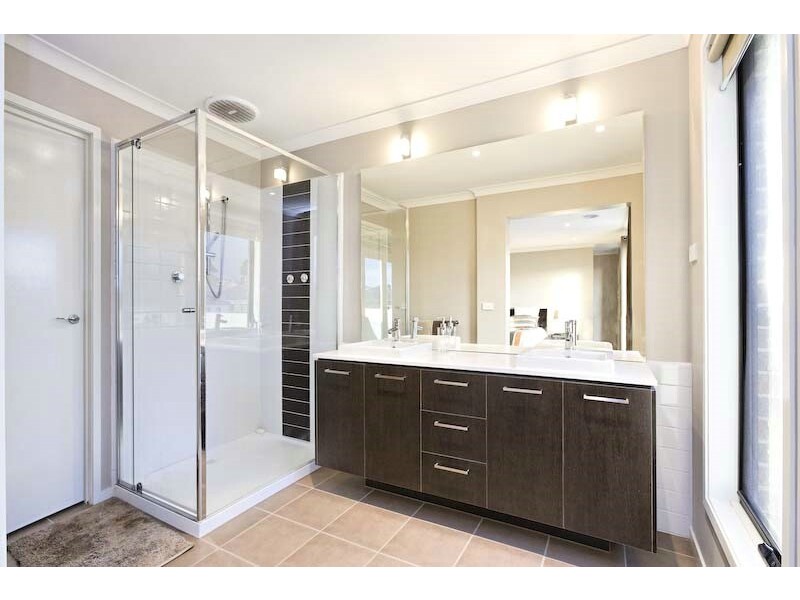 5 Alana Street, Berwick VIC 3806