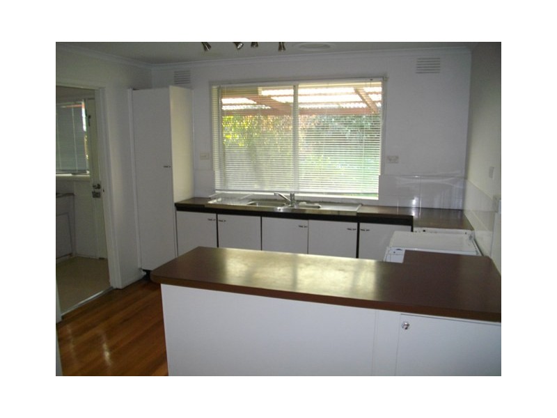 40 Saxonwood Drive, Narre Warren VIC 3805