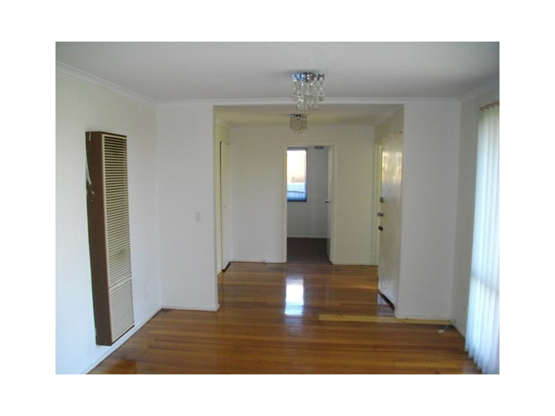 40 Saxonwood Drive, Narre Warren VIC 3805