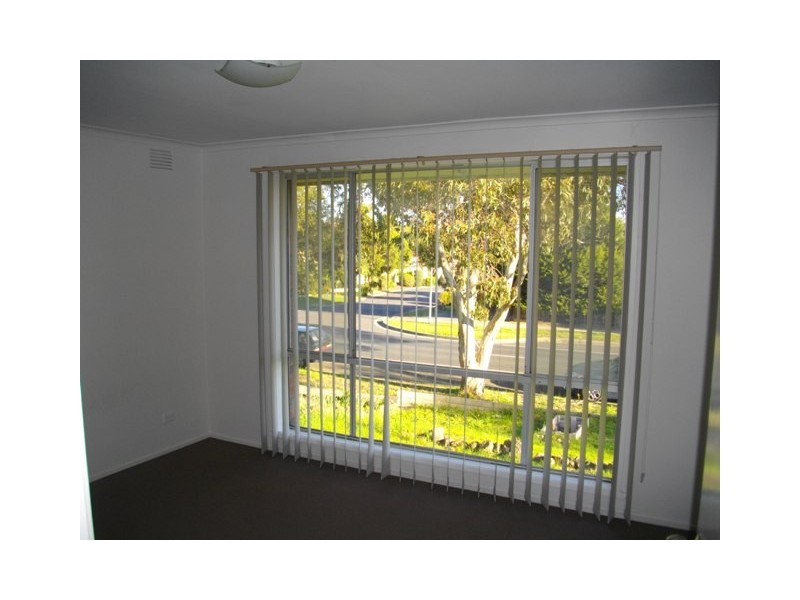 40 Saxonwood Drive, Narre Warren VIC 3805