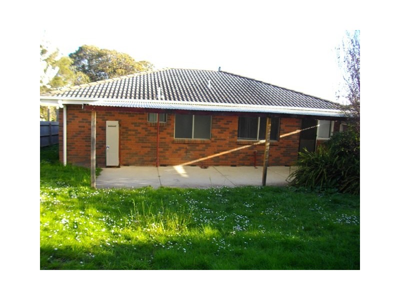 40 Saxonwood Drive, Narre Warren VIC 3805