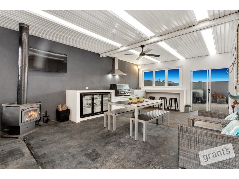 108 Grices Road, Berwick VIC 3806