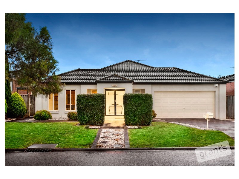 5 Champagne Grove, Narre Warren South VIC 3805