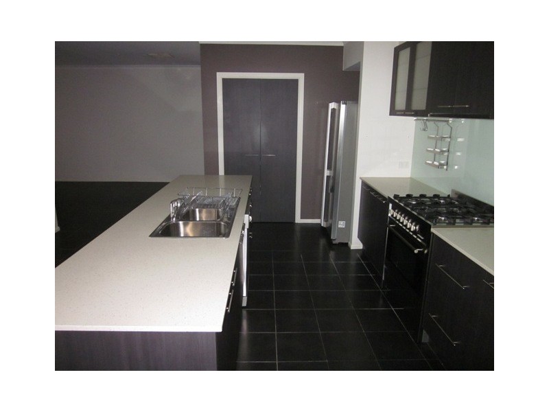 114 Skyline Way, Berwick VIC 3806