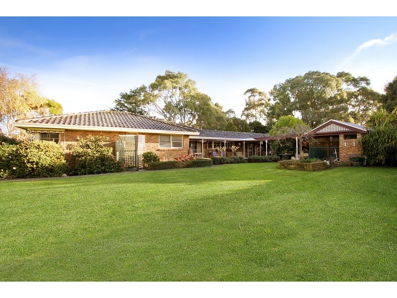 27 Archer Road, Garfield VIC 3814