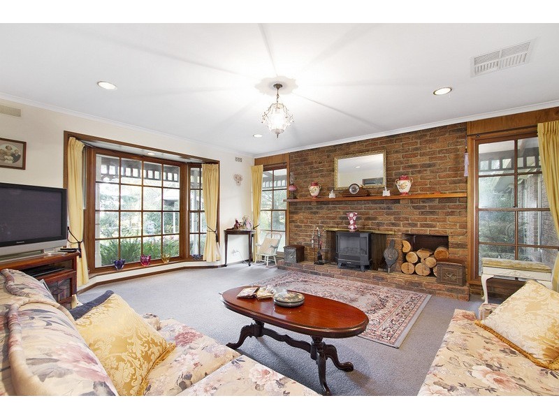 27 Archer Road, Garfield VIC 3814