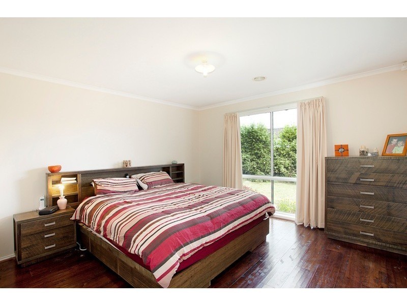 14 Feehan Crescent, Narre Warren South VIC 3805