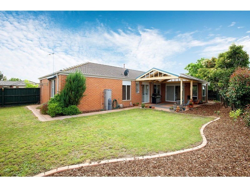 14 Feehan Crescent, Narre Warren South VIC 3805