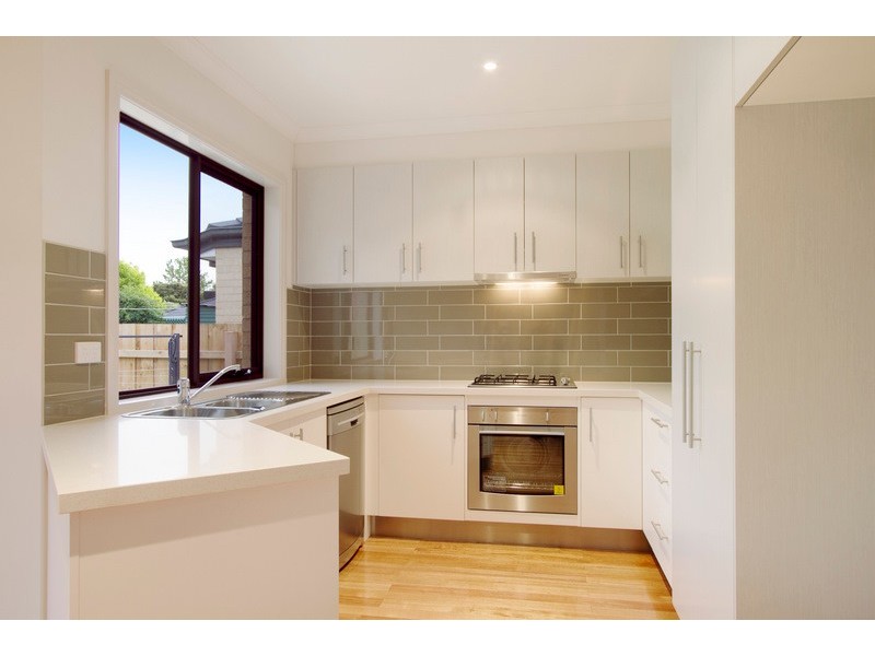 1/9 Gardiner Street, Berwick VIC 3806