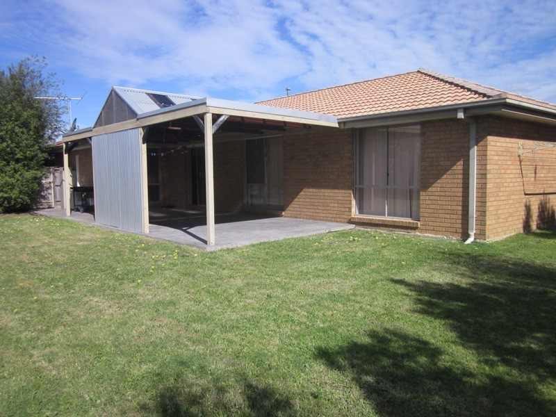 115 Bellevue Drive, Berwick VIC 3806