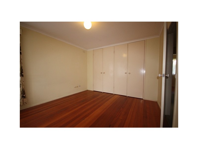 17 Hazeldene Court, Berwick VIC 3806