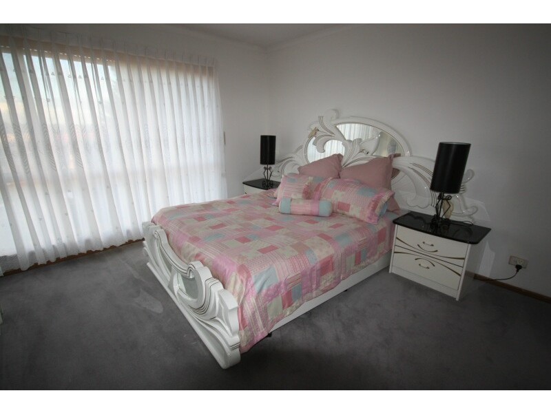 2 Cardinal Court, Narre Warren VIC 3805