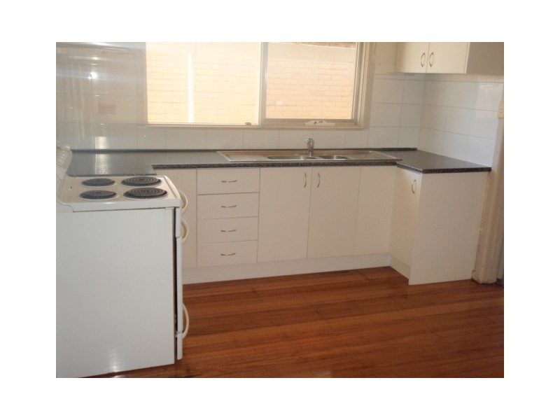 1/27 Harry Street, Cranbourne VIC 3977