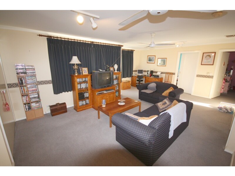 100 Stoney Creek Road, Beaconsfield Upper VIC 3808