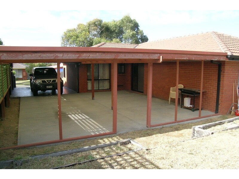 26 Howitt Court, Berwick VIC 3806