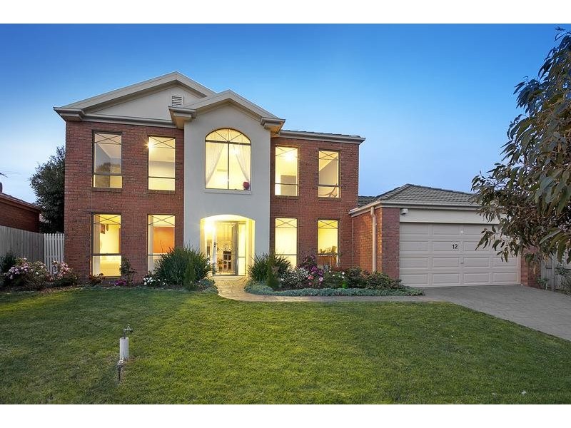 12 Sundial Court, Berwick VIC 3806