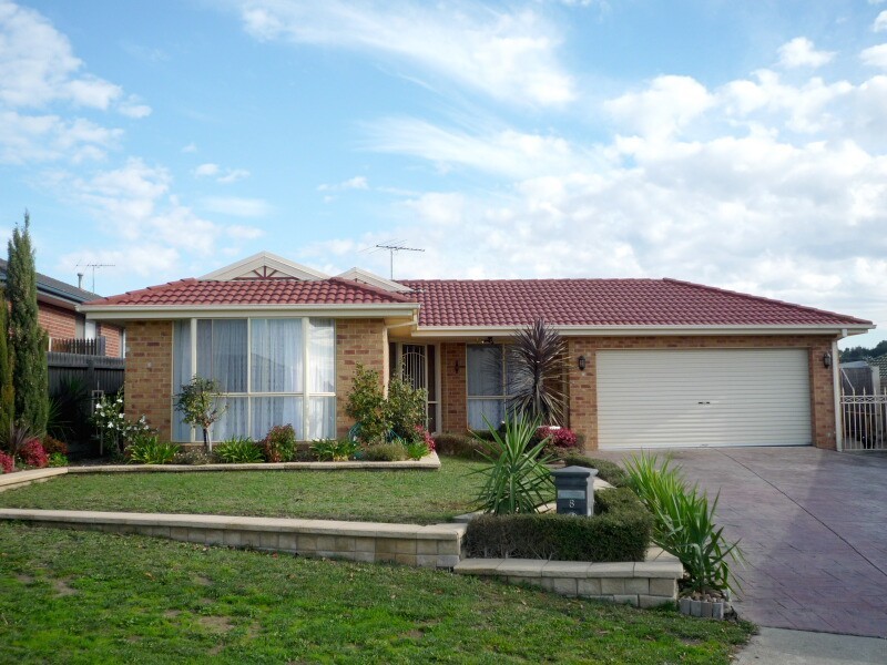 8  Jamie Mews, Berwick VIC 3806