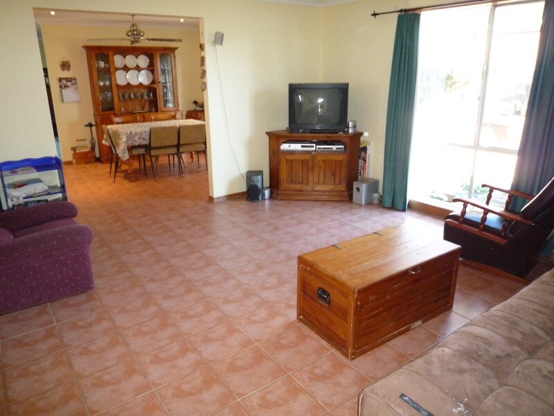 44 Grand Arch Way, Berwick VIC 3806