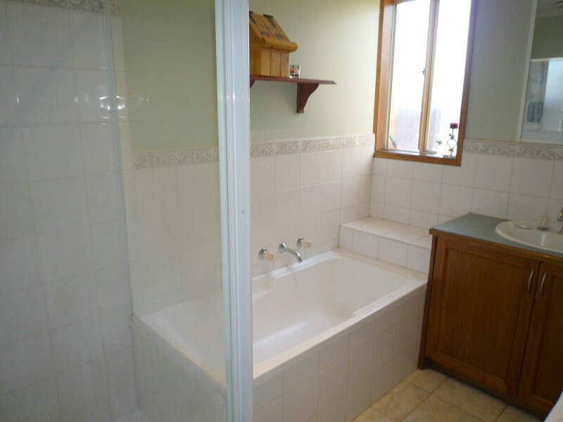 44 Grand Arch Way, Berwick VIC 3806