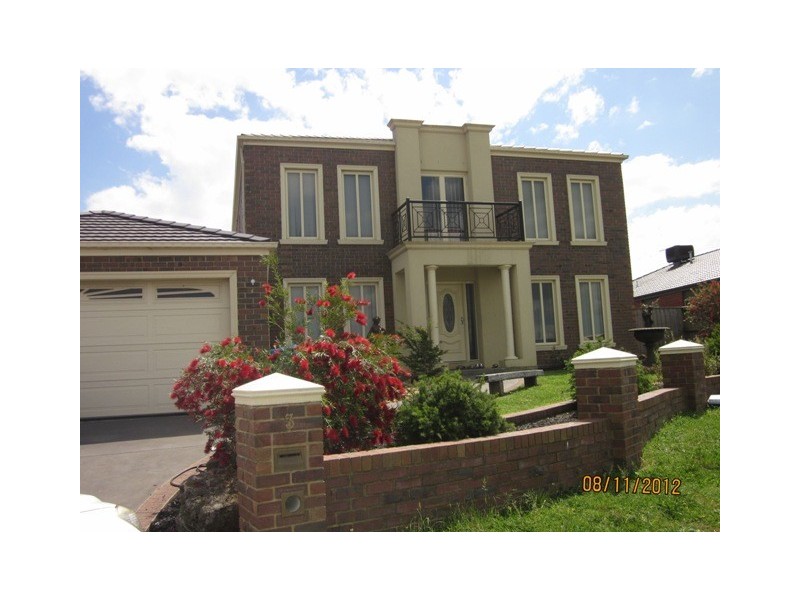 3 Pinecrest Court, Berwick VIC 3806