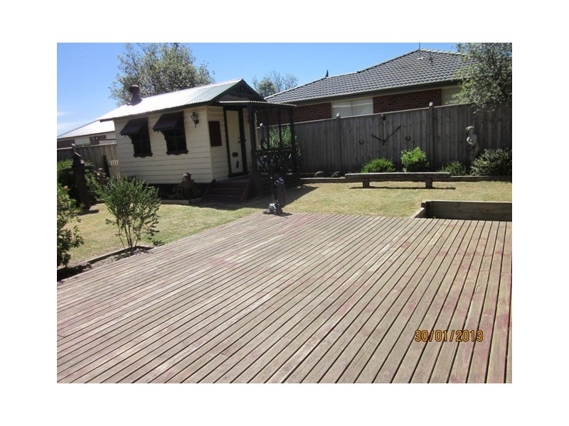 3 Pinecrest Court, Berwick VIC 3806