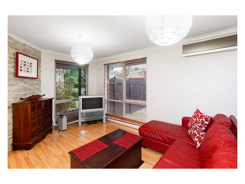 12 Hillman Court, Berwick VIC 3806