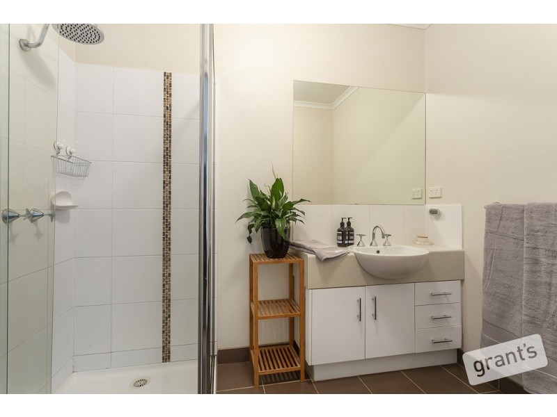 20 Kate Elizabeth Avenue, Berwick VIC 3806