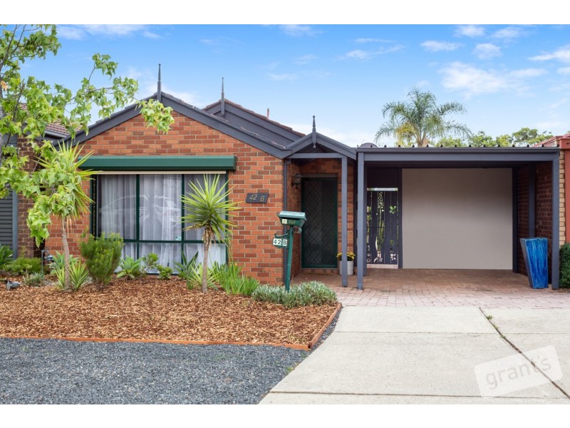 42B Mitre Crescent, Berwick VIC 3806