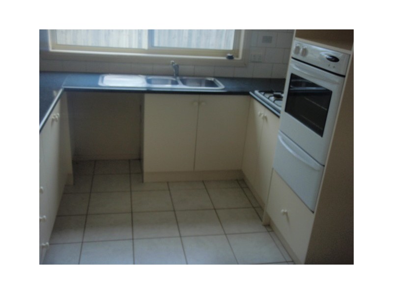 19 Bellevue Drive, Berwick VIC 3806