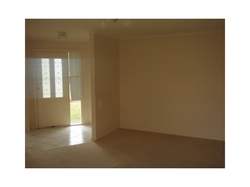 19 Bellevue Drive, Berwick VIC 3806