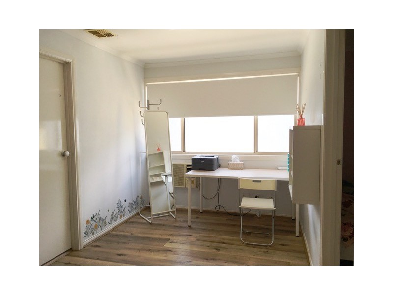 6 Wattlebird Court, Narre Warren VIC 3805