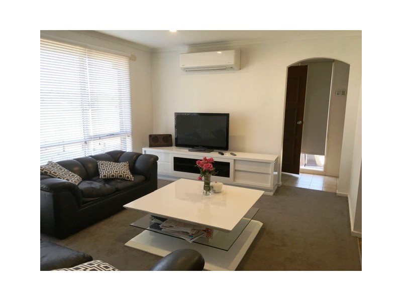 13 Redgum Place, Narre Warren VIC 3805