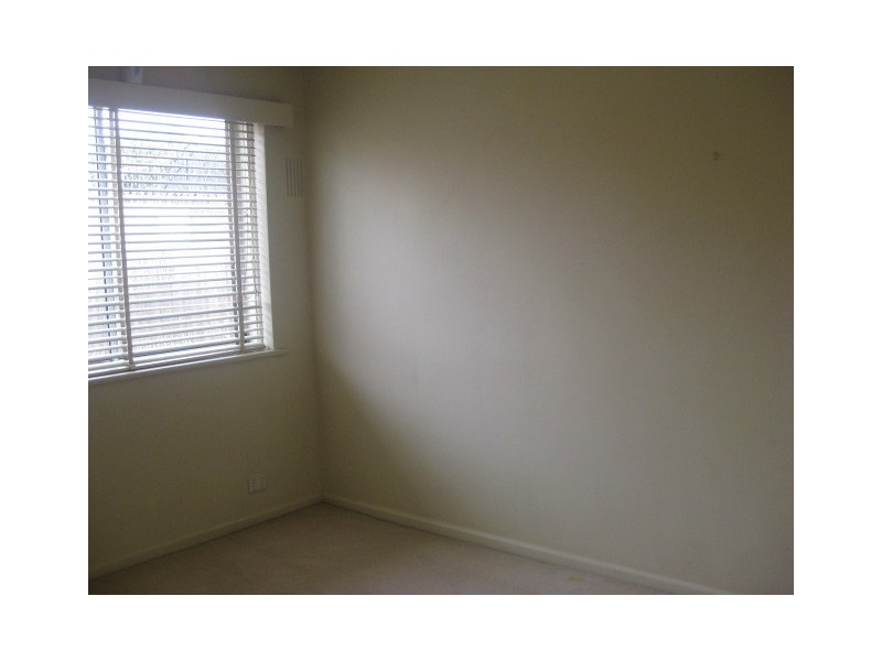 2/ 1A Whitworth Ave, Springvale VIC 3171