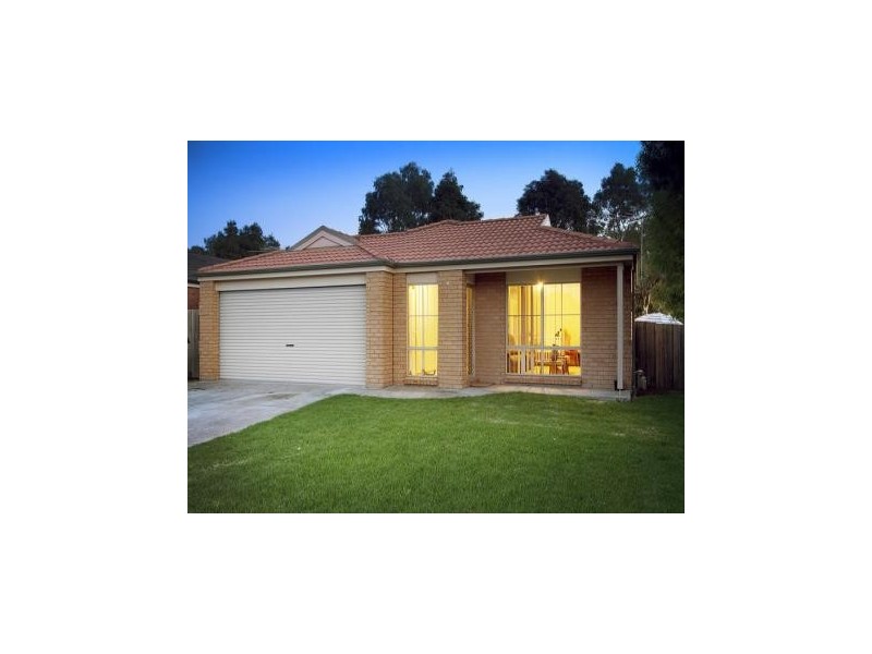 14 Capri Court, Pakenham VIC 3810