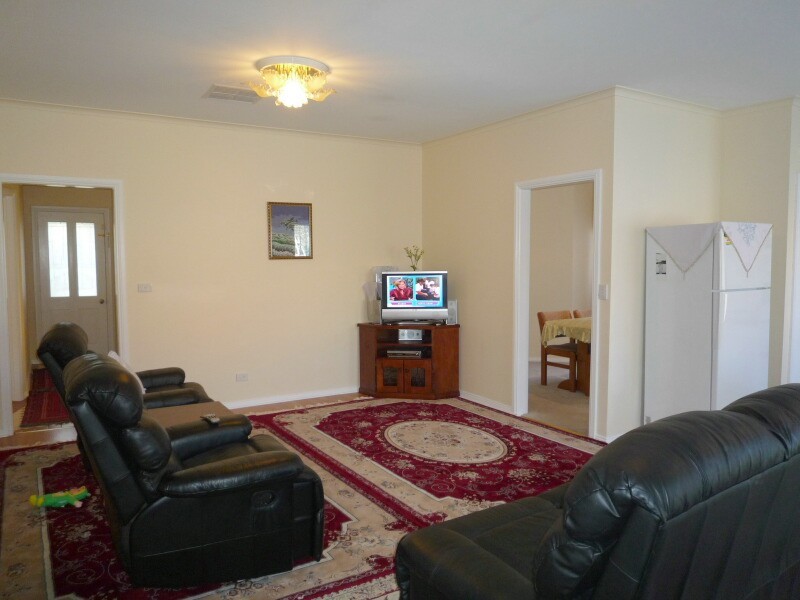 25 Baringa Park Drive, Narre Warren South VIC 3805