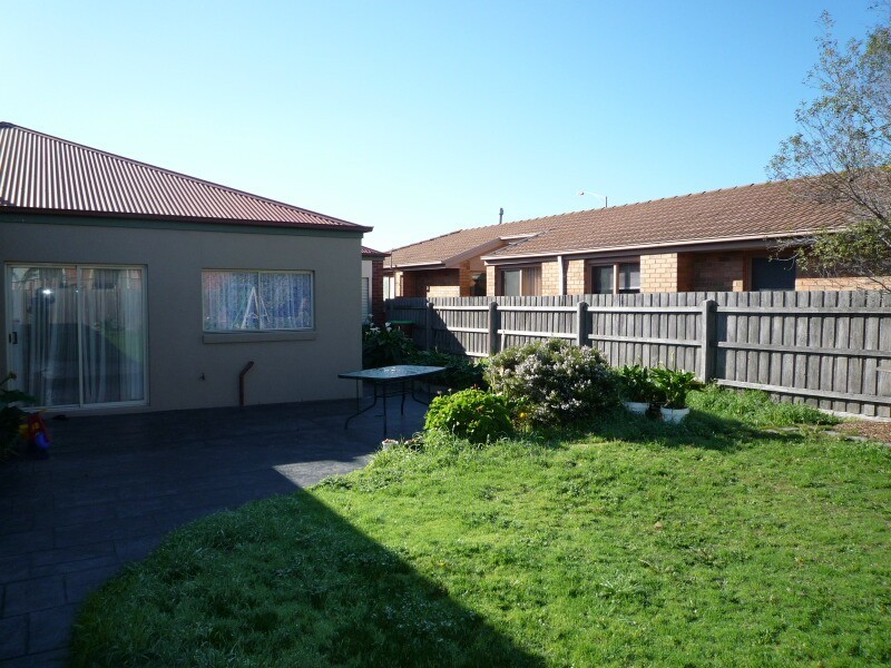 25 Baringa Park Drive, Narre Warren South VIC 3805