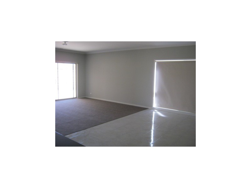 3 Goulburn Street, Cranbourne East VIC 3977