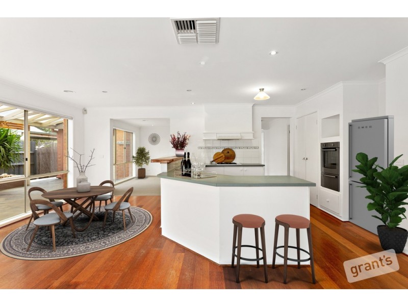 95 The Promenade, Narre Warren South VIC 3805