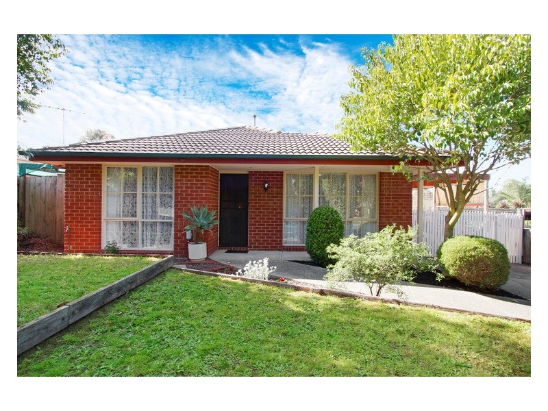 5 Amber Crescent, Narre Warren VIC 3805