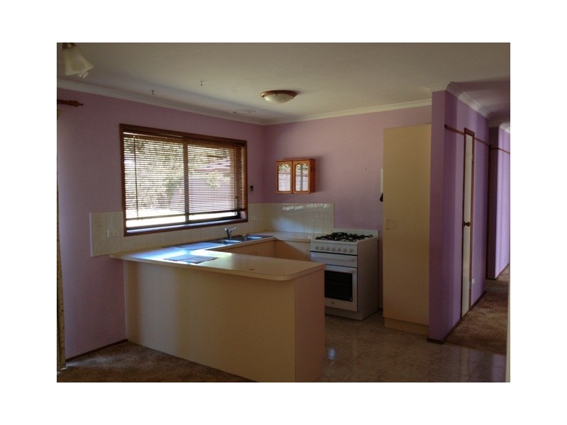 41 Ireland Ave, Narre Warren VIC 3805