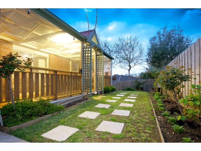 15 Turella Close, Berwick VIC 3806