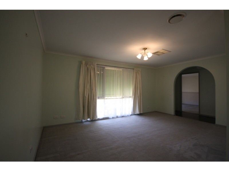 5 Dalbury Place, Narre Warren VIC 3805