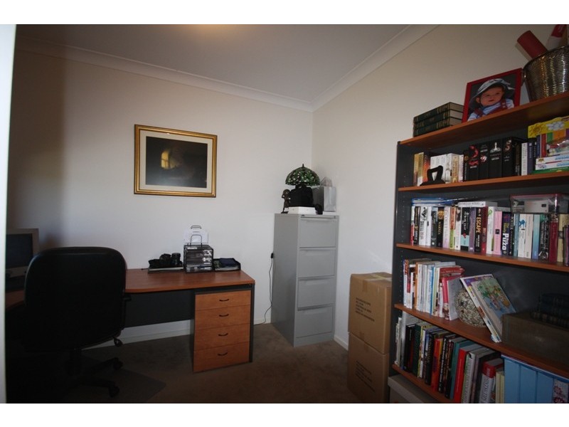 6 Little Gem Way, Berwick VIC 3806