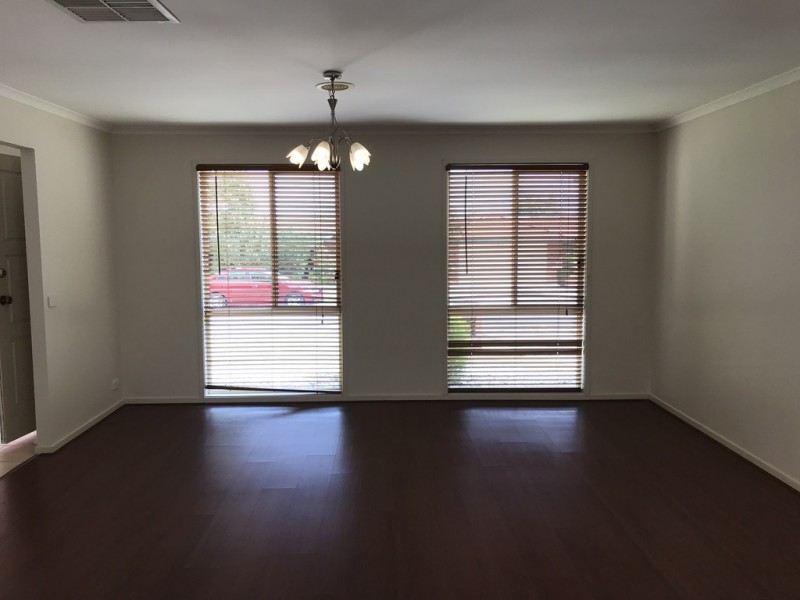 21 Hartsmere Drive, Berwick VIC 3806