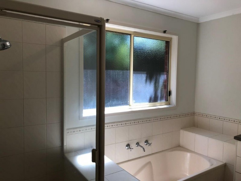 21 Hartsmere Drive, Berwick VIC 3806