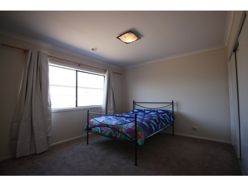 19 Grand Manor Drive, Berwick VIC 3806