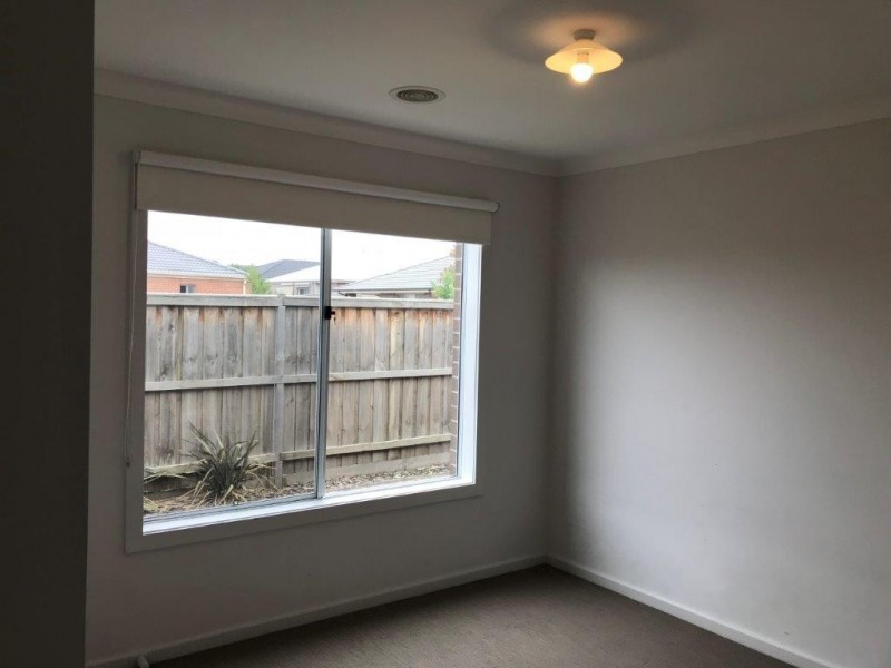 67 Macumba Drive, Clyde North VIC 3978