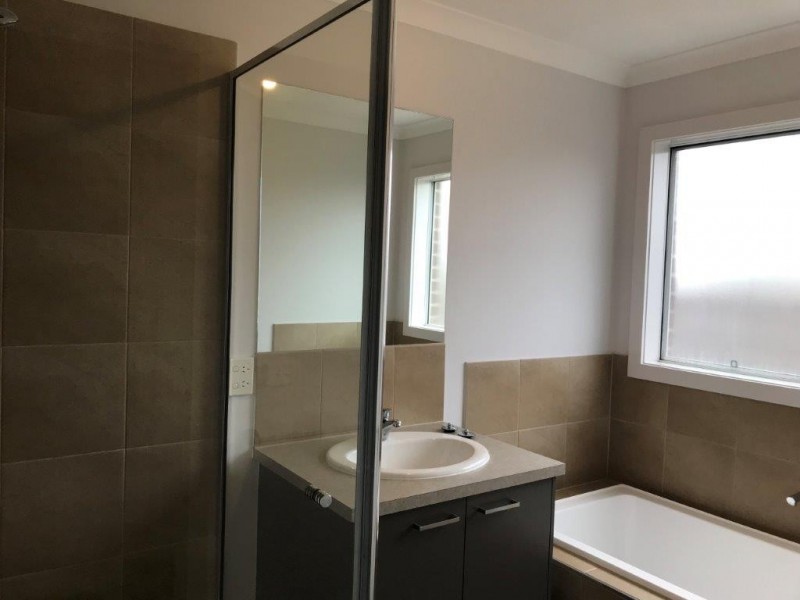 67 Macumba Drive, Clyde North VIC 3978